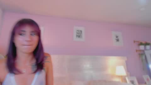 Snapshot of jinx_dh chatting on 09.26.25 Jinx online show from 09.26.25
