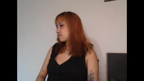 Minaa  online show from 12.02.25