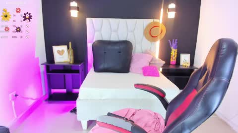 kim online show from 04.01.26