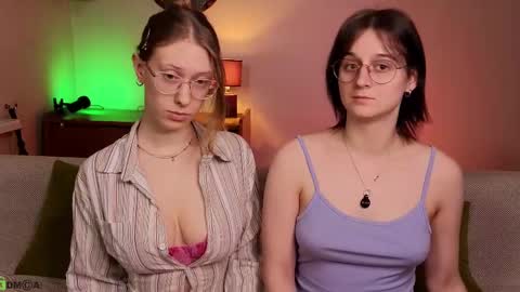 Hey Guys We are Julia ginger  Tina brunette online show from 02.16.25