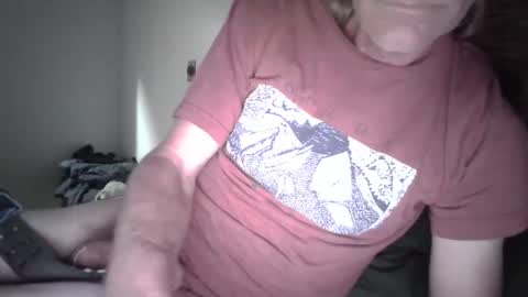 Snapshot of jizzmitten5 chatting on 09.13.25 jizzmitten5 online show from 09.13.25