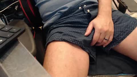 Snapshot of jlouis759 chatting on 10.19.25 jlouis759 online show from 10.19.25