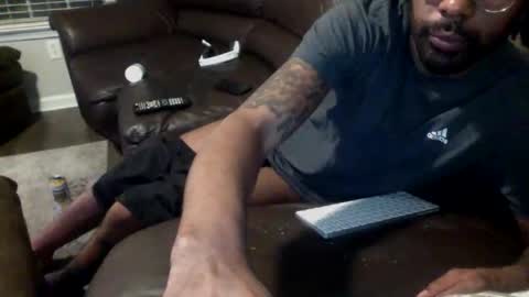 Snapshot of jmeaty5 chatting on 01.12.25 jmeaty5 online show from 01.12.25