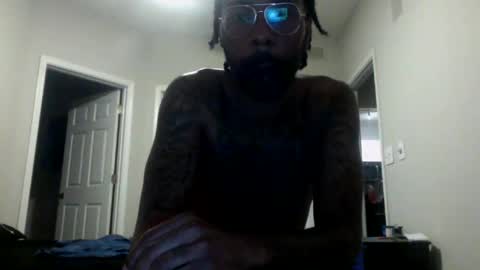 Snapshot of jmeaty5 chatting on 10.08.25 jmeaty5 online show from 10.08.25