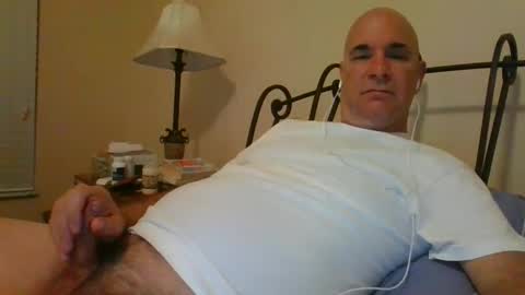 Snapshot of jmichael50 chatting on 01.08.25 jmichael50 online show from 01.08.25