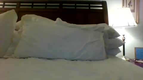 jnpip77 online show from 01.14.25