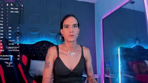 Joa Isaza     online show from 01.03.25