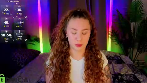 Snapshot of joan_green chatting on 07.18.26 GMT2 Tue-Wed Fri-Sun 3-9AM Joan green online show from 07.18.26