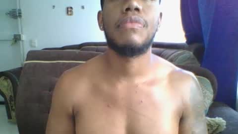 Snapshot of joan_saenz chatting on 12.18.25 JOAN SAENZ online show from 12.18.25