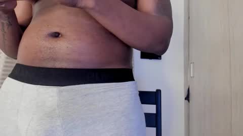 Snapshot of joan_saenz chatting on 01.14.26 JOAN SAENZ online show from 01.14.26