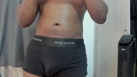 Snapshot of joan_saenz chatting on 01.15.26 JOAN SAENZ online show from 01.15.26