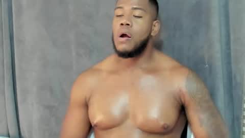 Snapshot of joan_saenz chatting on 02.15.26 JOAN SAENZ online show from 02.15.26