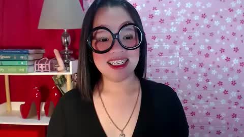 Joana online show from 10.19.25