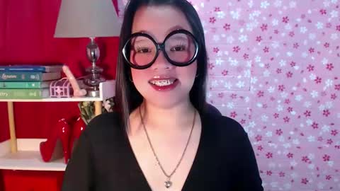 Joana online show from 11.05.25