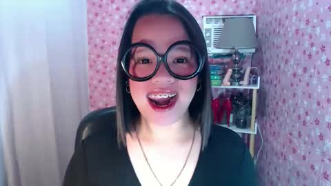 Joana online show from 12.05.25