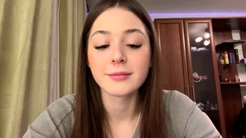 Adel online show from 02.06.26