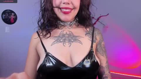 Joan online show from 10.21.25