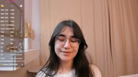 Snapshot of joangoulder chatting on 01.17.25 Mia online show from 01.17.25