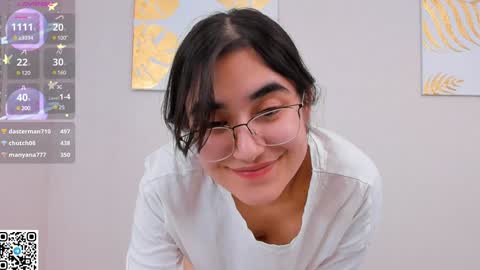 Snapshot of joangoulder chatting on 01.29.25 Mia online show from 01.29.25