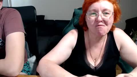 Snapshot of joannaandneighbour chatting on 02.20.26 Joanna and Greg online show from 02.20.26