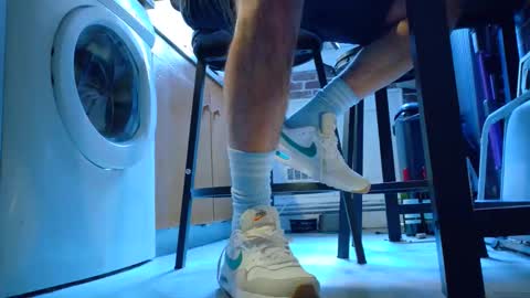GUILLAUME feet and socks online show from 03.01.25