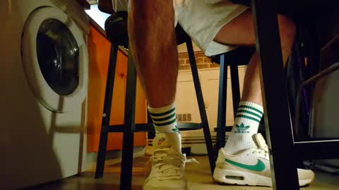 GUILLAUME feet and socks online show from 03.04.25