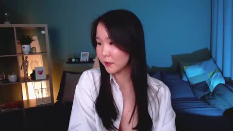 Amina online show from 01.29.25