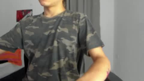 Snapshot of joe23___ chatting on 10.04.25 Joe online show from 10.04.25