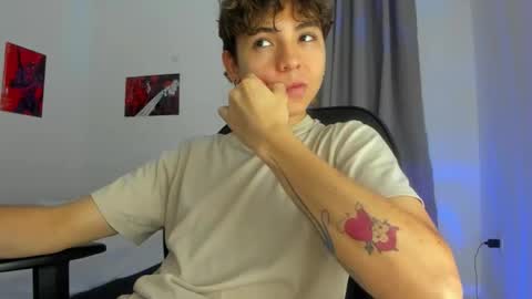 Snapshot of joe23___ chatting on 10.05.25 Joe online show from 10.05.25