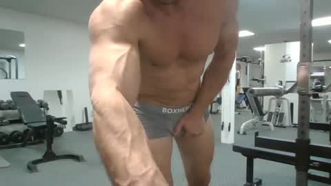 Snapshot of joe_smith5679 chatting on 10.05.25 joe_smith5679 online show from 10.05.25