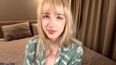 Amaya online show from 10.25.25