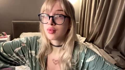 Amaya online show from 11.05.25