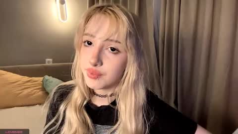 Amaya online show from 11.14.25