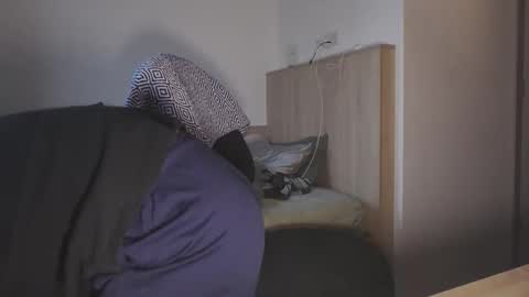 Snapshot of joeosulli2024 chatting on 10.03.25 JoeOsulli online show from 10.03.25