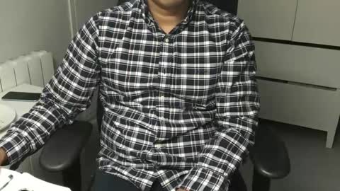 joeshades21 online show from 02.13.25