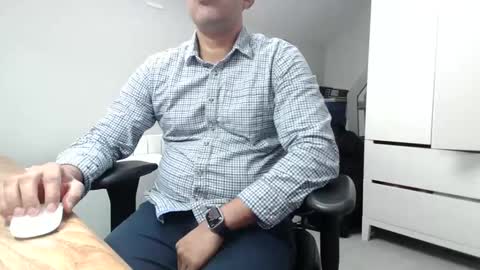 joeshades21 online show from 02.20.25