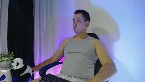 Jofiel de Angelis online show from 04.06.26