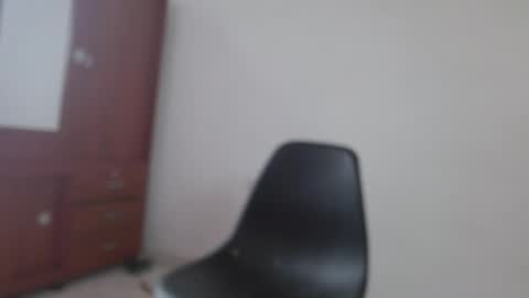 Snapshot of johan_kitten chatting on 05.17.26 johan online show from 05.17.26