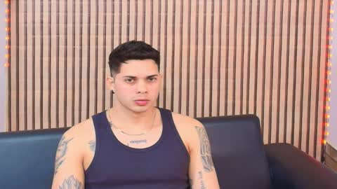 Snapshot of johan_speitzer chatting on 02.25.26 johan speitzer online show from 02.25.26