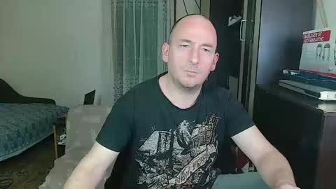 Snapshot of johanbarker chatting on 01.18.25 Johan online show from 01.18.25