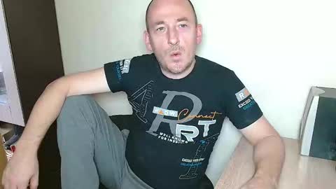 Snapshot of johanbarker chatting on 01.13.26 Johan online show from 01.13.26