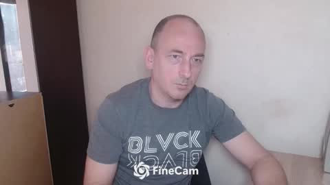 Snapshot of johanbarker chatting on 03.01.26 Johan online show from 03.01.26