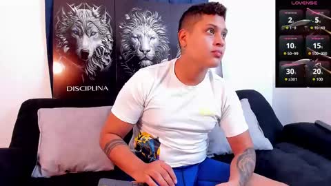 Snapshot of johansmith__ chatting on 02.20.25 Johan Smith online show from 02.20.25