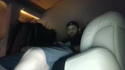 Snapshot of john0131739980 chatting on 11.19.25 john0131739980 online show from 11.19.25