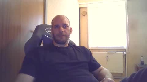 Snapshot of john1212124 chatting on 09.28.25 john1212124 online show from 09.28.25