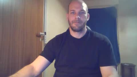 Snapshot of john1212124 chatting on 09.30.25 john1212124 online show from 09.30.25