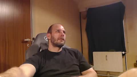 Snapshot of john1212124 chatting on 10.06.25 john1212124 online show from 10.06.25