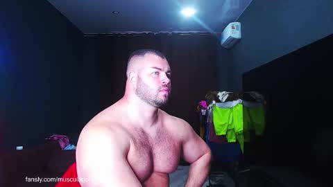 Snapshot of john_and_kiss chatting on 11.17.25 john and kiss online show from 11.17.25