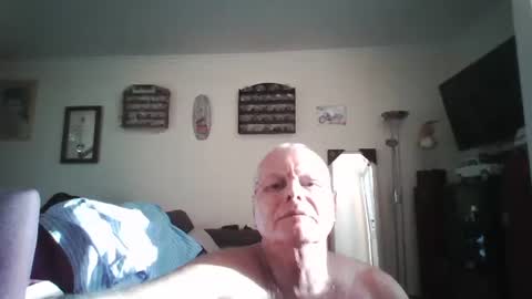 Snapshot of johndesnudado chatting on 01.15.25 johndesnudado online show from 01.15.25