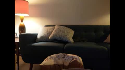 Johnee online show from 09.14.25